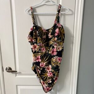 Kona Sol Stylish Black and Cream Swimsuit